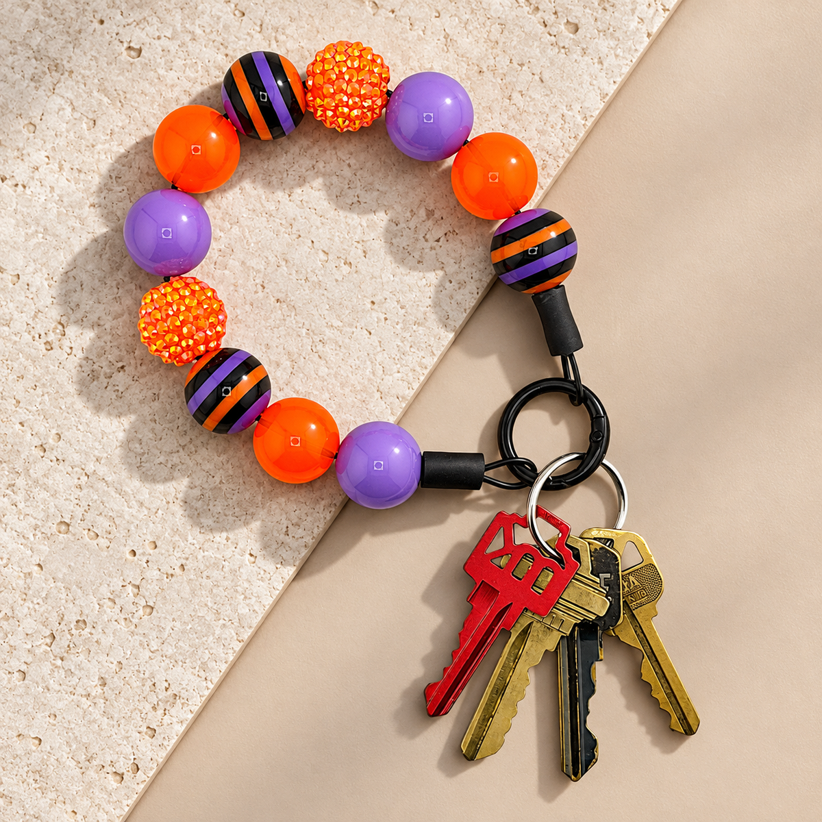 BAUBLE WRISTLET