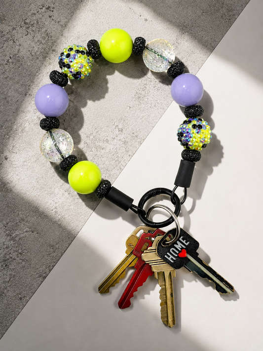 THE BAUBLE WRISTLET