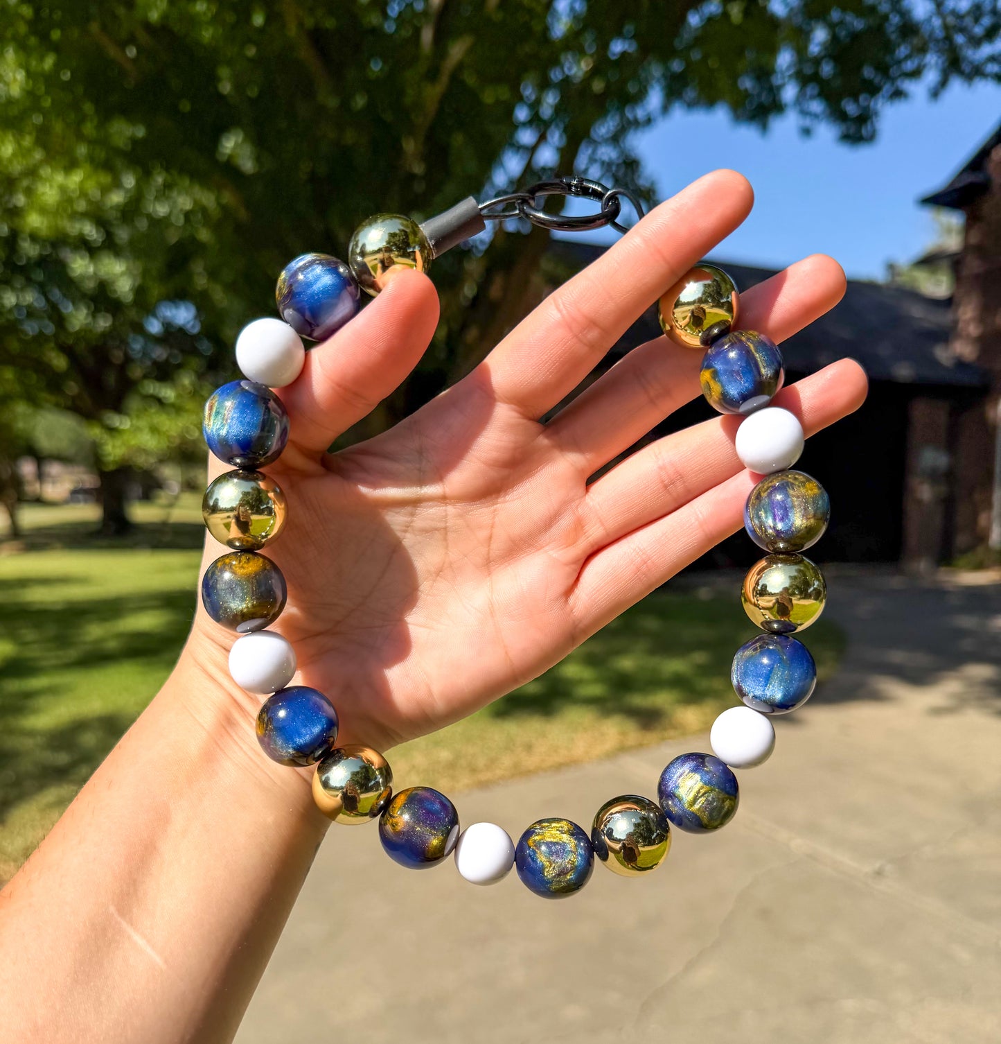 MIDNIGHT AURA BEADED COLLAR