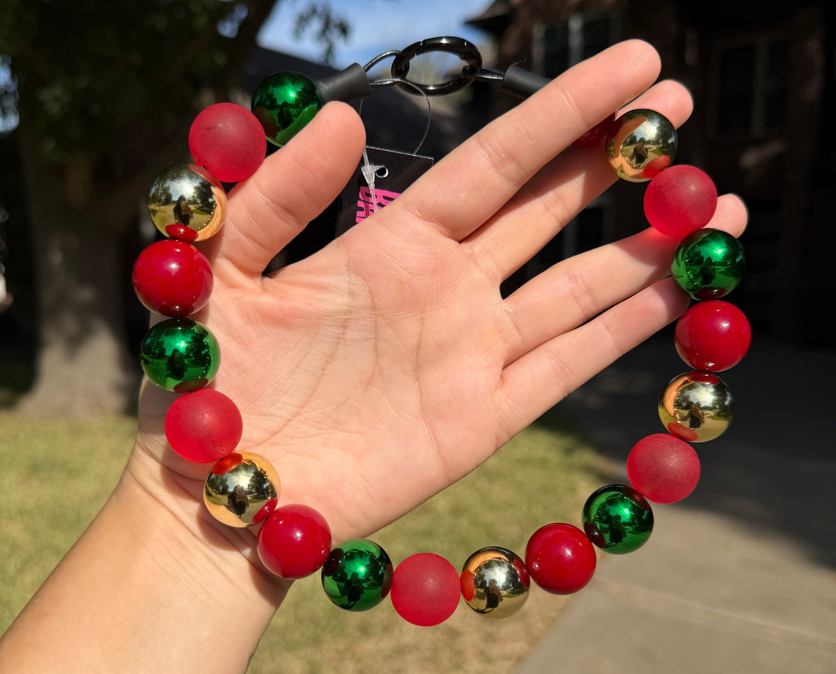 CHRISTMAS CLASSIC BEADED COLLAR