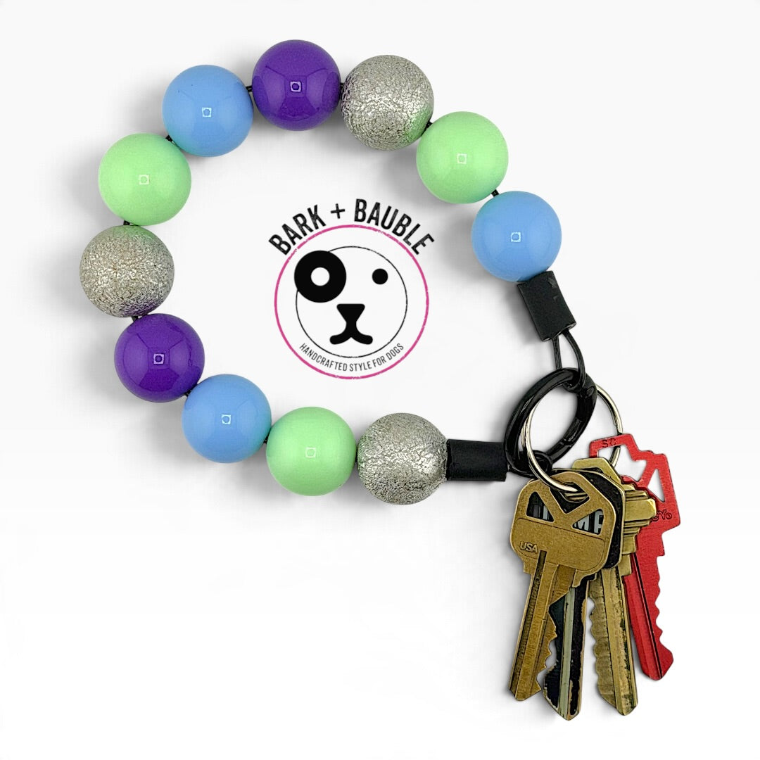 BAUBLE WRISTLET