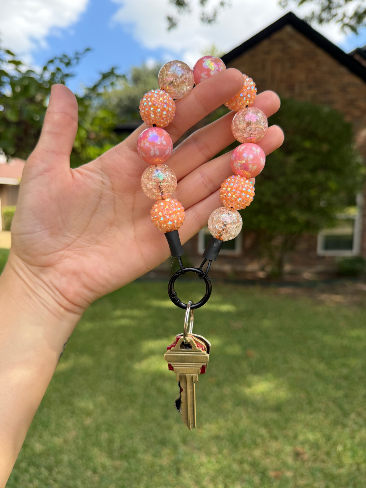 BAUBLE WRISTLET