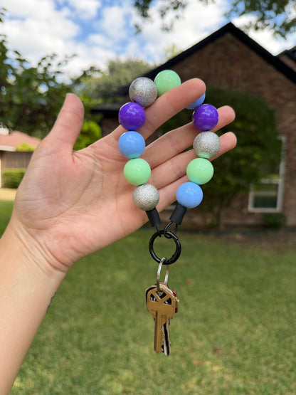 BAUBLE WRISTLET