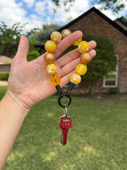 BAUBLE WRISTLET