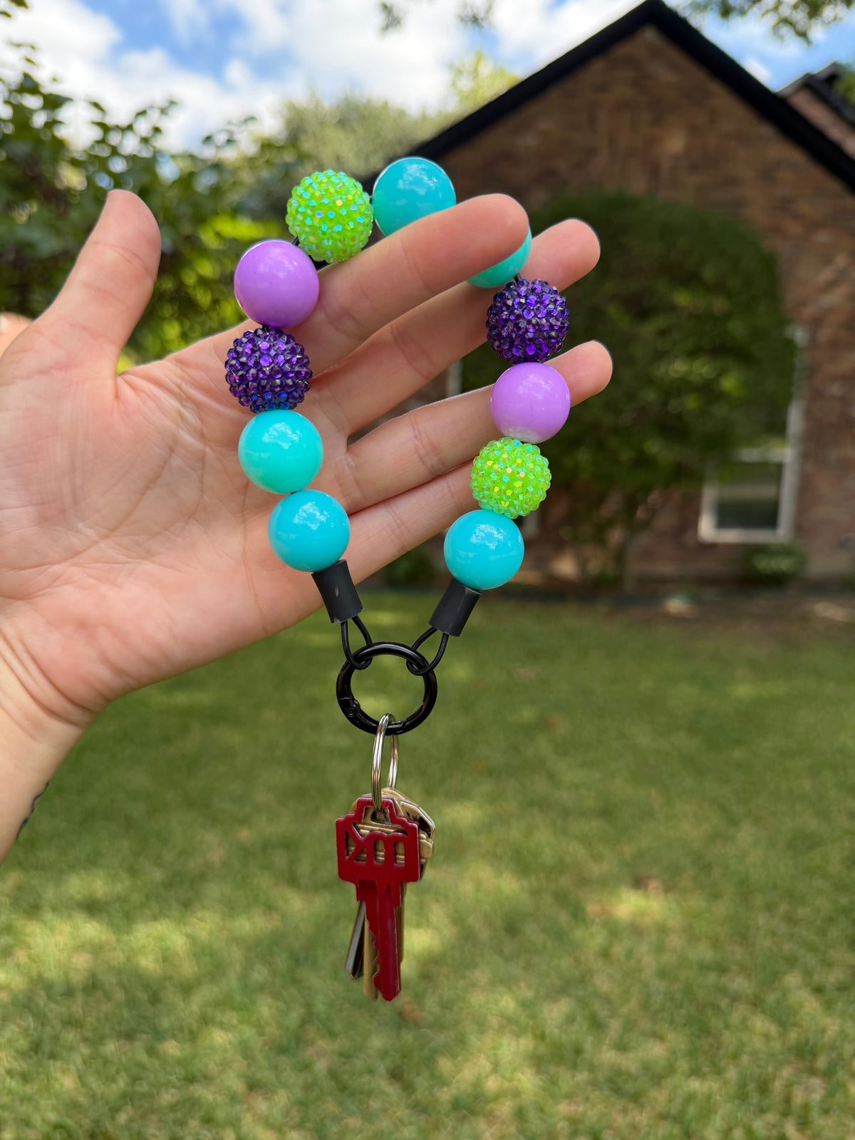 BAUBLE WRISTLET