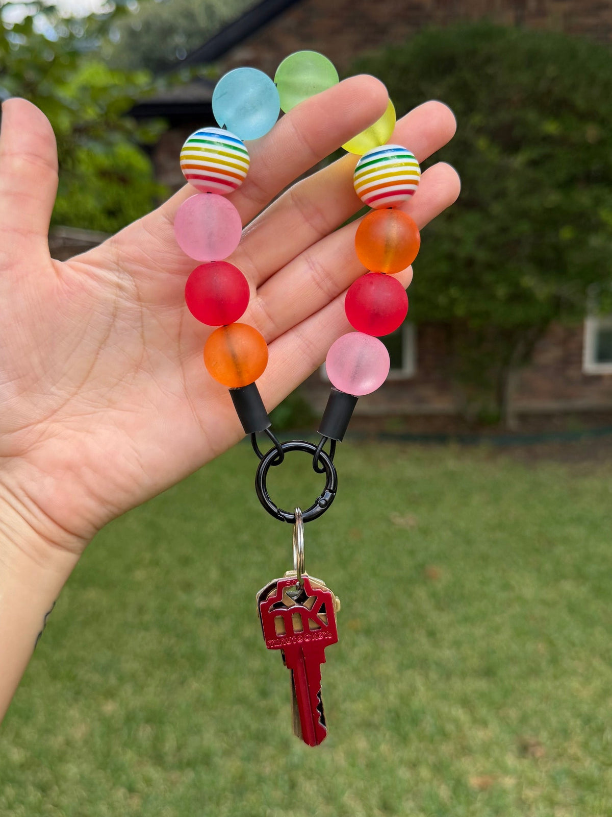 BAUBLE WRISTLET