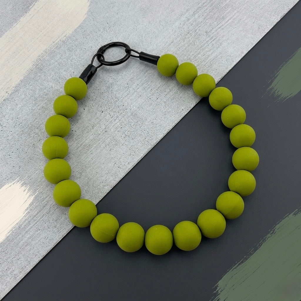 OLIVE SILICONE BEADED COLLAR